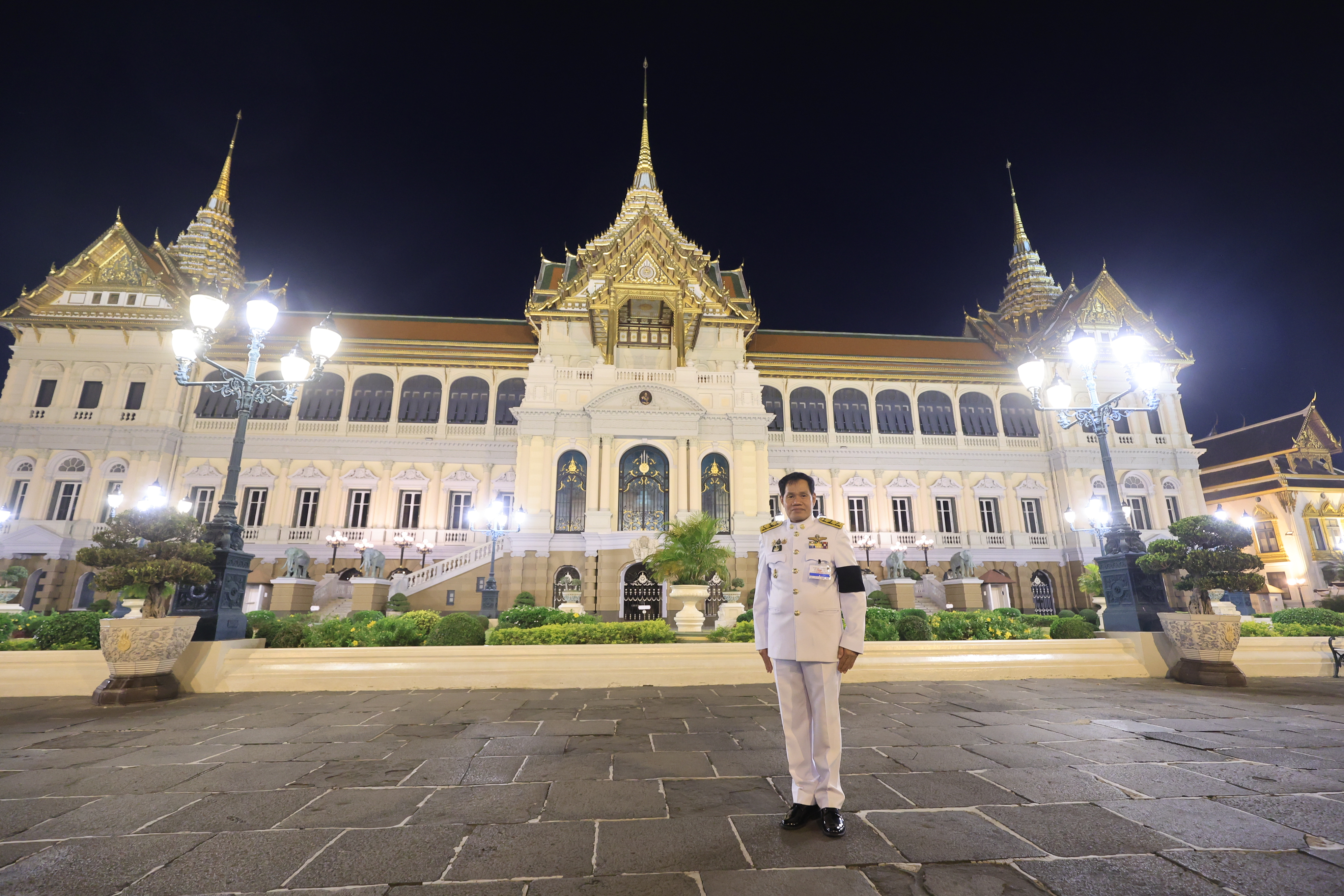 title - สำนักงานการปฏิรูปที่ดินเพื่อเกษตรกรรม รับพระราชทานพระบรมราชานุญาตให้ร่วมเป็นเจ้าภาพบำเพ็ญกุศลถวายพระบรมศพ สมเด็จพระนางเจ้าสิริกิติ์ พระบรมราชินีนาถ พระบรมราชชนนีพันปีหลวง